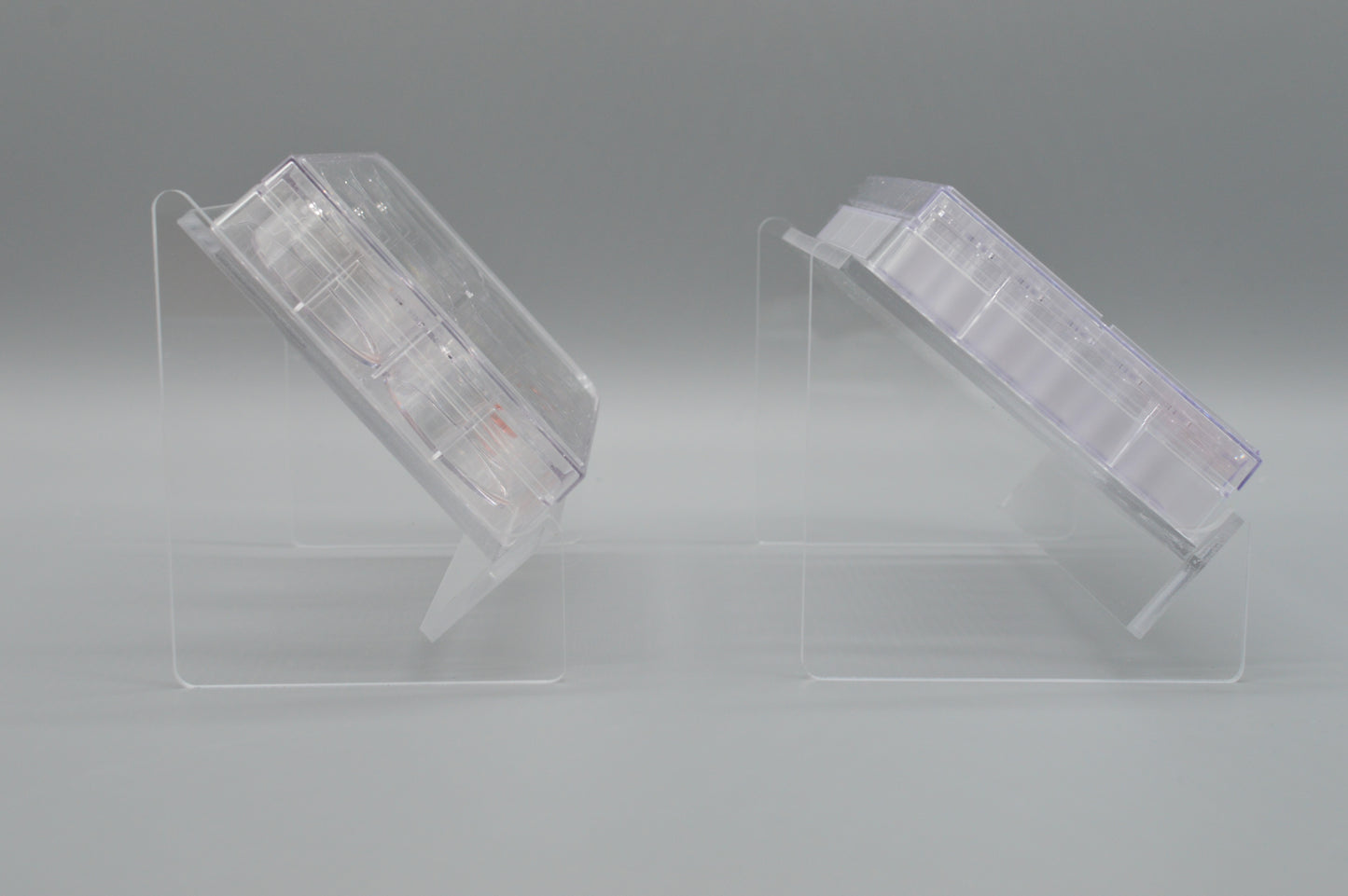 Tissue Culture Plate Angled Holder inclined and Ergonomic